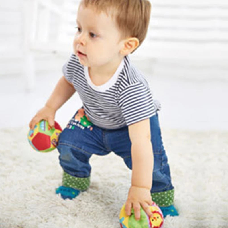 Soft Plush Rattle Ball Toy